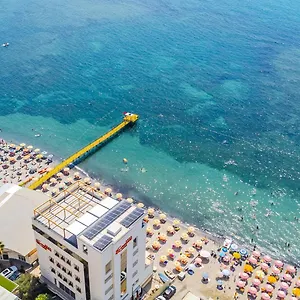hotel-aragosta.albaniahotels.org/